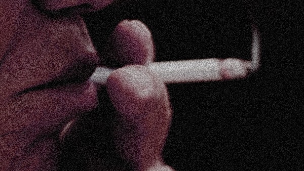 【怖い話｜実話】短編「煙草」不思議怪談（長崎県）-画像02